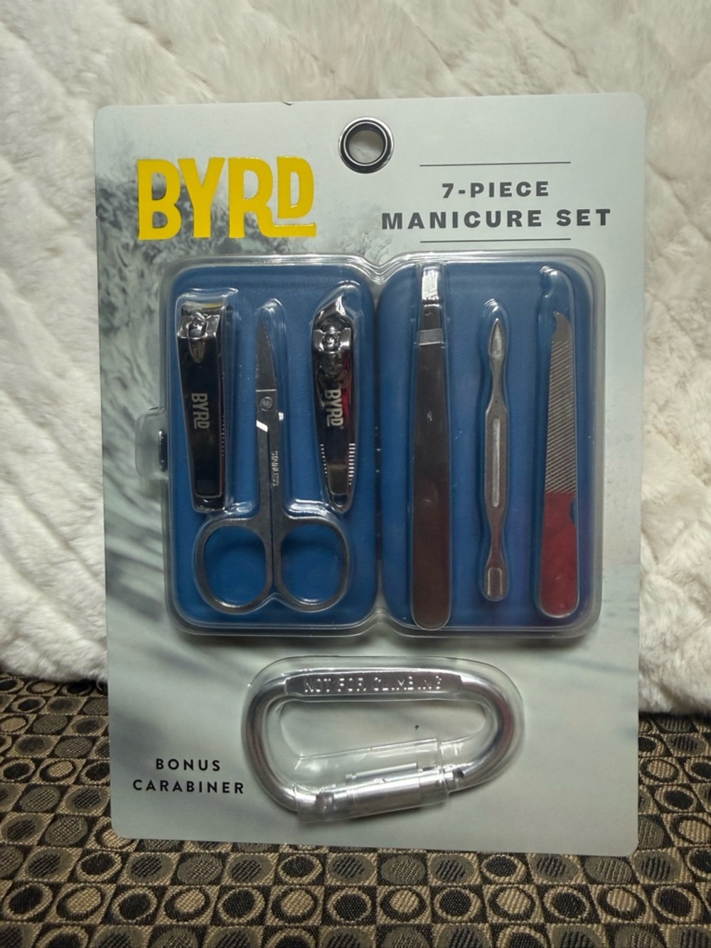 7-Piece Men’s Grooming Manicure Set with Bonus Carabiner